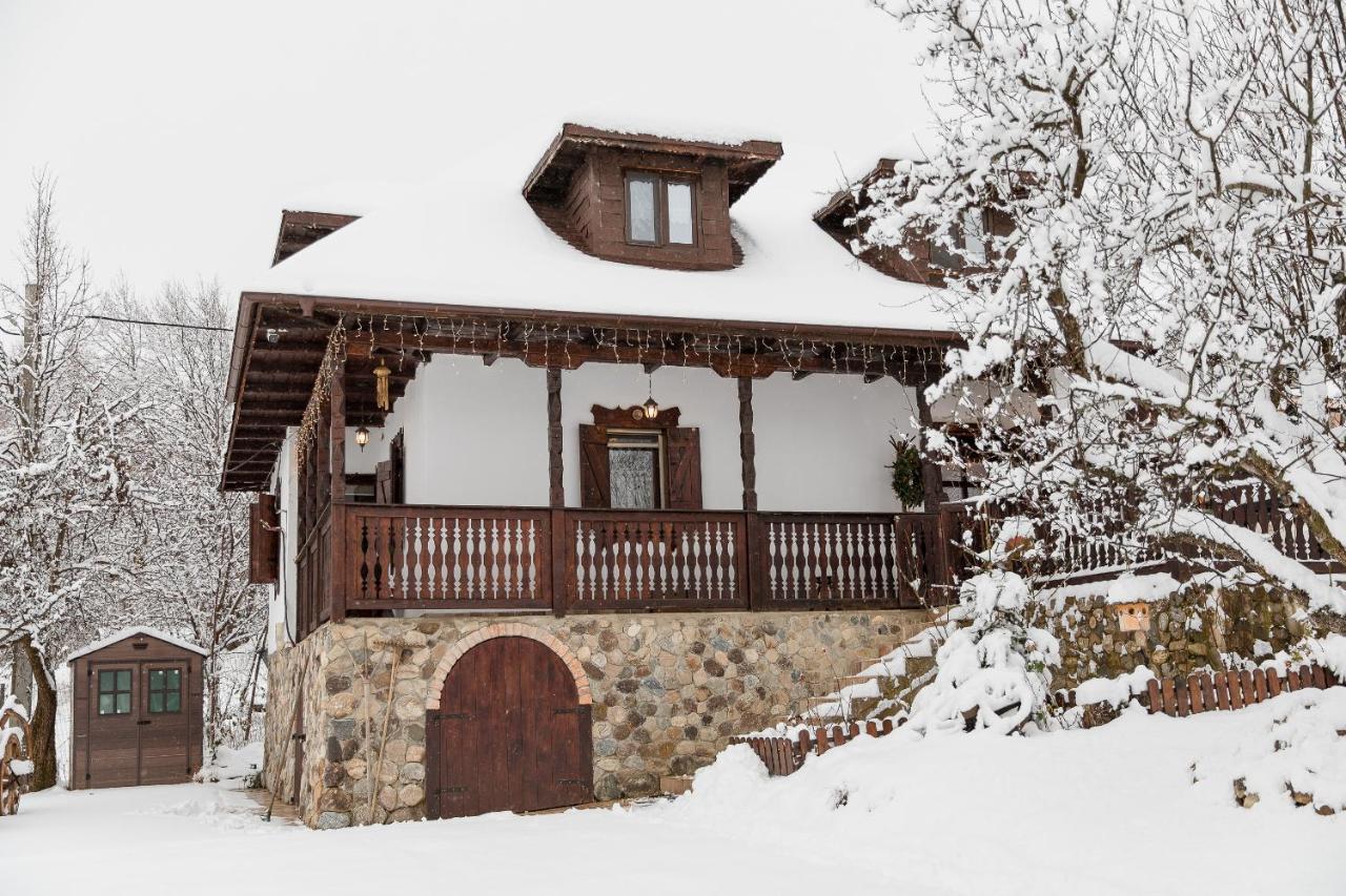 فيلا Casa Cu Cerdac Nucşoara المظهر الخارجي الصورة